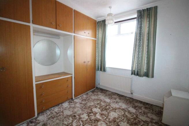28 Sidlaw Rd-Bed1.JPG