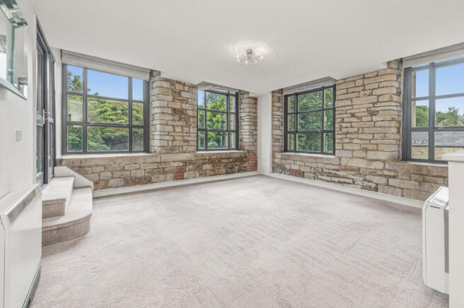 1 bed Apartment for sale in huddersfield