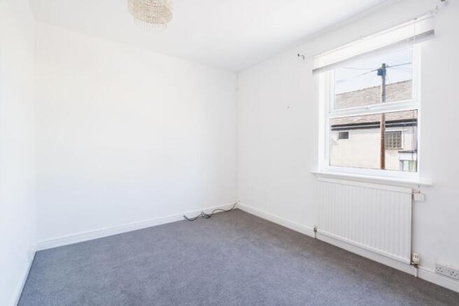 3 bed End of Terrace to rent Image 10