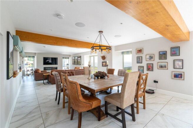 6 bed Barn Conversion for sale Image 5