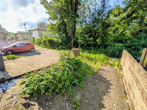 Clayton Road, Bradford, BD7 photo 4