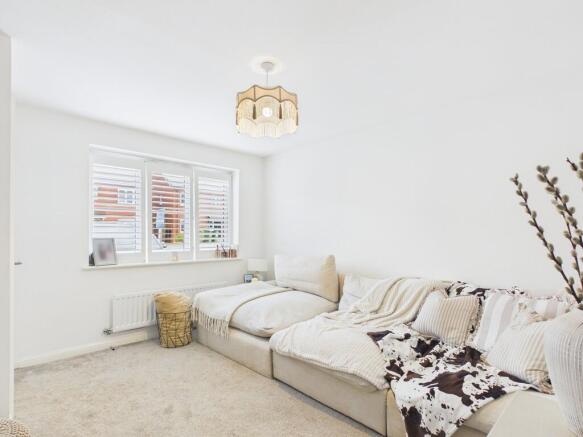 CAM03582G0-PR0184...