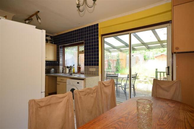 Kitchen/Dining Area