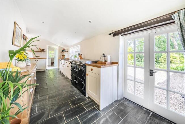 Kitchen/Breakfast Room