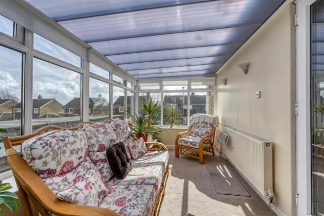 3 bed Detached Bungalow for sale Image 6
