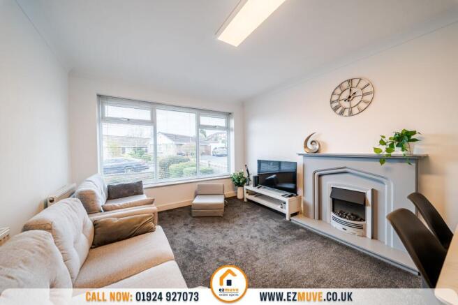 2 bed Semi-Detached Bungalow for sale Image 6