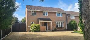 14, Heathfields Way, Shaftesbury SP7 9JZ