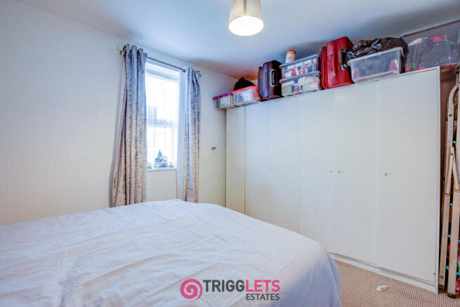 2 bed Flat for sale Image 9