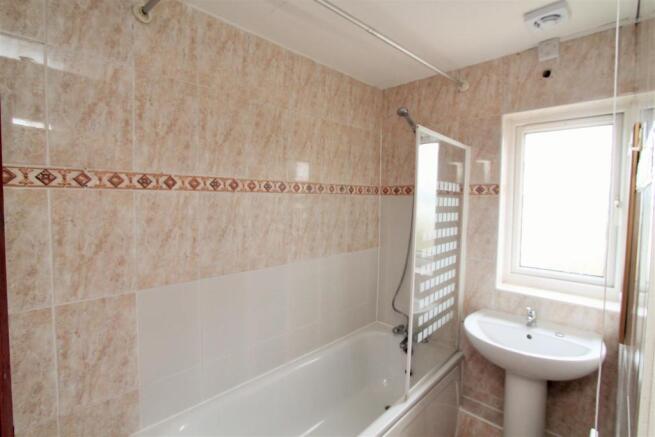 Bathroom.JPG