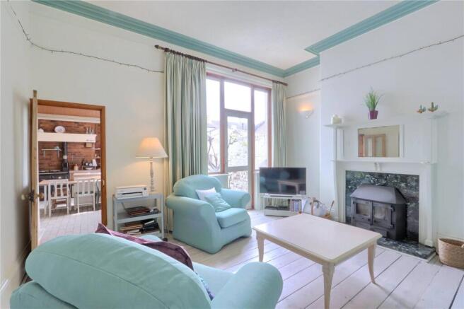 5 bed Terraced for sale Image 5