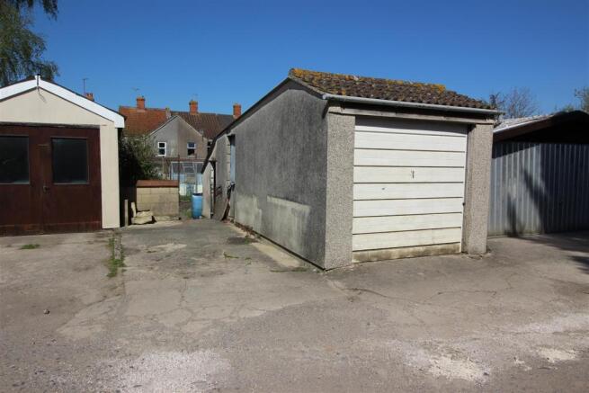 Garage.JPG
