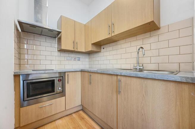 FB - Flat Shepherds Bush Road - 10 (1).jpg