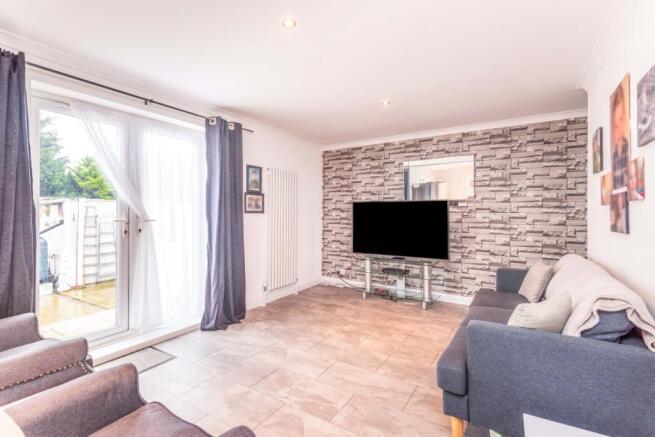 Lounge/Kitchen