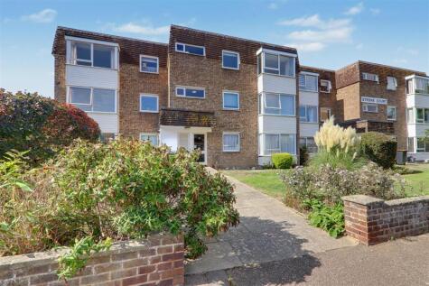 Wallace Avenue, Worthing