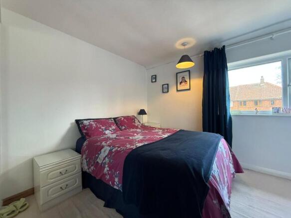 4 bed Terraced for sale Image 11