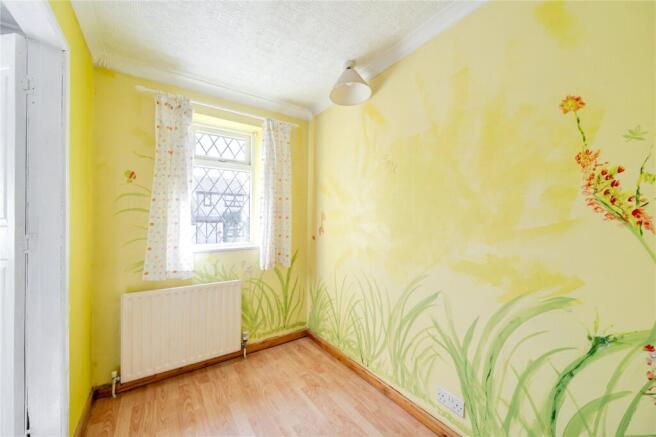 5 bed Detached for sale Image 7