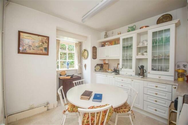 BREAKFAST ROOM
