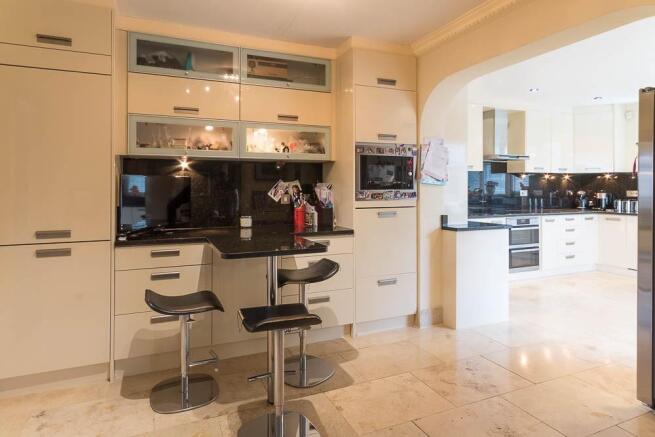 Breakfast Room