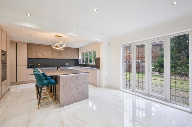 OAKWOOD AVENUE, 10- (10).jpg