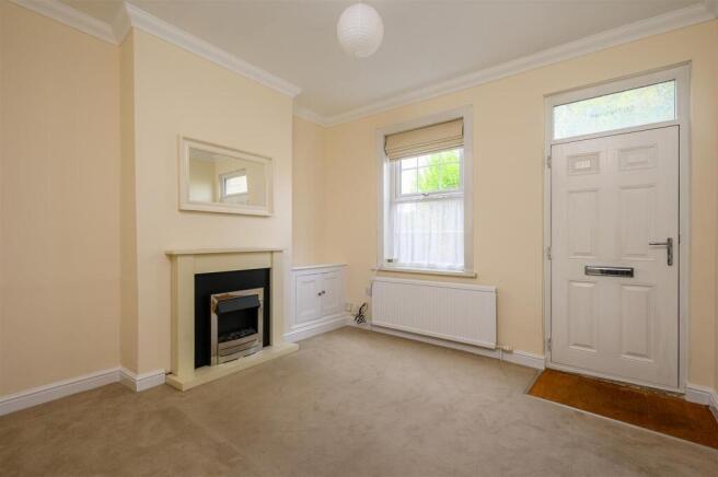 2 bed Cottage for sale Image 2