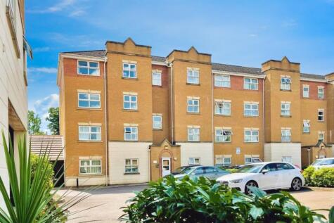 Pickfords Gardens, Slough