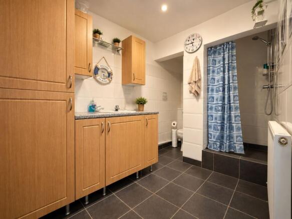 4 bed End of Terrace for sale Image 12
