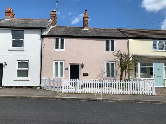 2-bed terraced on Stanpit, Christchurch, £400,000