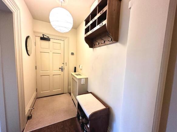 2 bed Apartment for sale Image 7