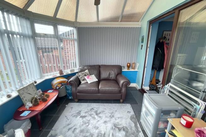 3 bed Semi-Detached for sale Image 6