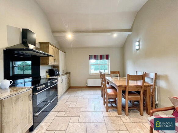 3 bed Detached for sale Image 7