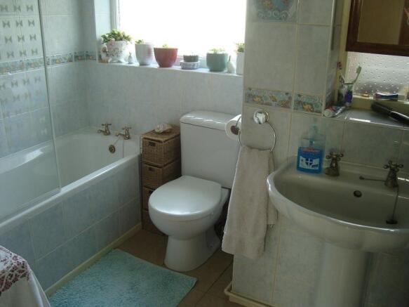 Photo 10