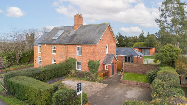 Cosy Cottage (Exteriors) (1 of 3)