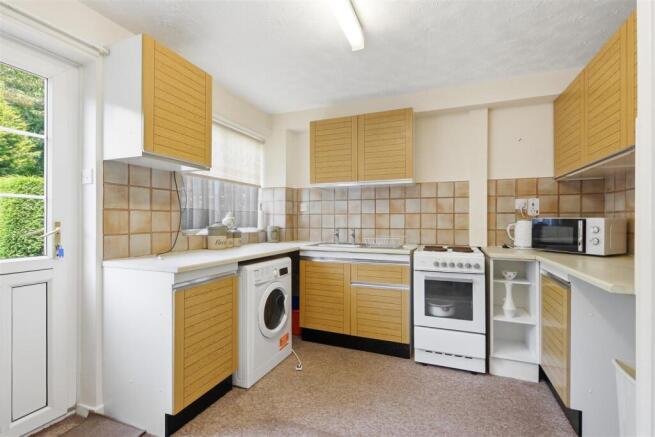 Kitchen_1.jpg