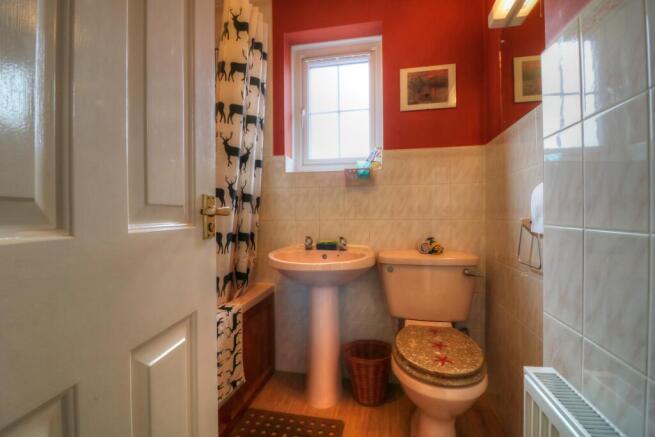 Main bathroom