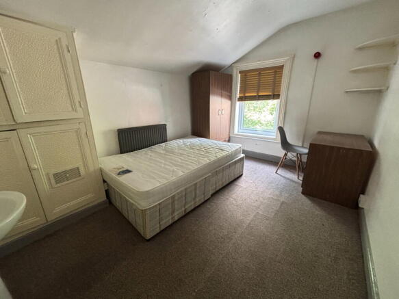 6 bed Terraced for sale Image 8