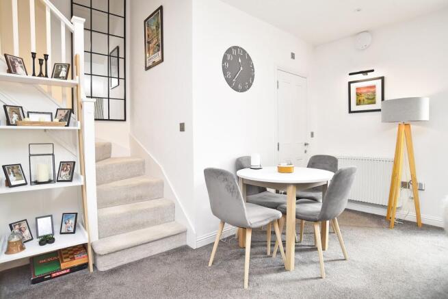 2 bed Terraced for sale Image 11