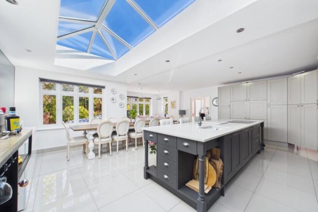 Kitchen Diner Snug