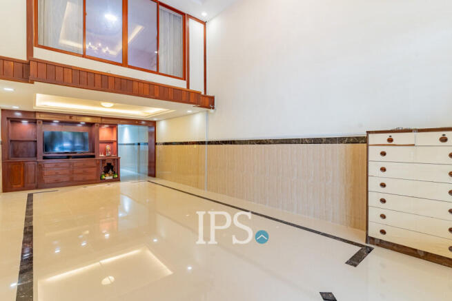 4 Bedroom House For Sale - Borey Varina, Phnom Penh Thmei, Phnom Penh