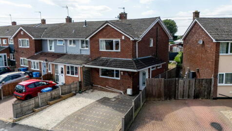 Fairoaks Drive, Great Wyrley, WS6 6HA