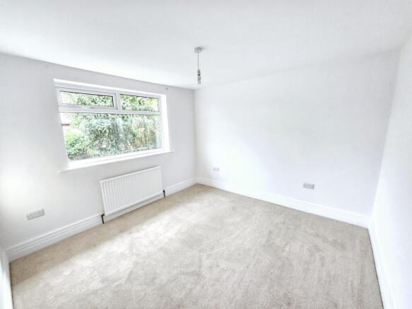2 bed Semi-Detached Bungalow for sale Image 6