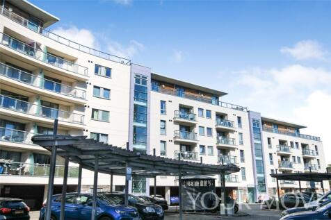 Mercury Gardens, Romford, RM1