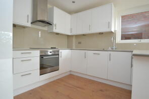 16, Fulmar Court, Berrylands Road, Surbiton KT5 8RG