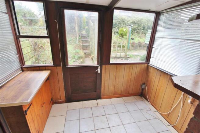 LEAN-TO