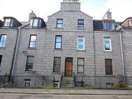 First Floor Left, 178, Crown Street, Aberdeen AB11 6JD