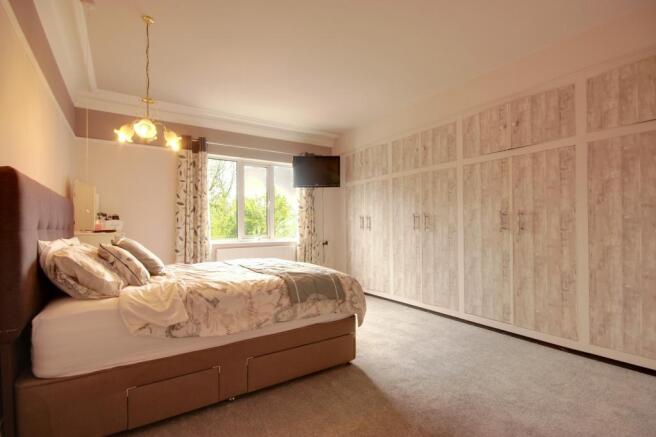 Bedroom 1 (Double)