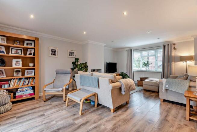 8666205-interior13-800.jpg