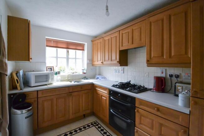 Foxbridge Drive, Hunston, Chichester, West Sussex, PO20 1NQ photo 4