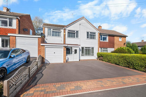 Slideslow Avenue, Bromsgrove B60 2NT