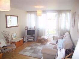 20, Elgar House, Kneller Road, Twickenham TW2 7DS