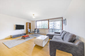 22, The Quadrangle, Sussex Gardens, London W2 2RN